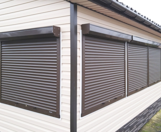 Рольставни на окна в Ахтырске